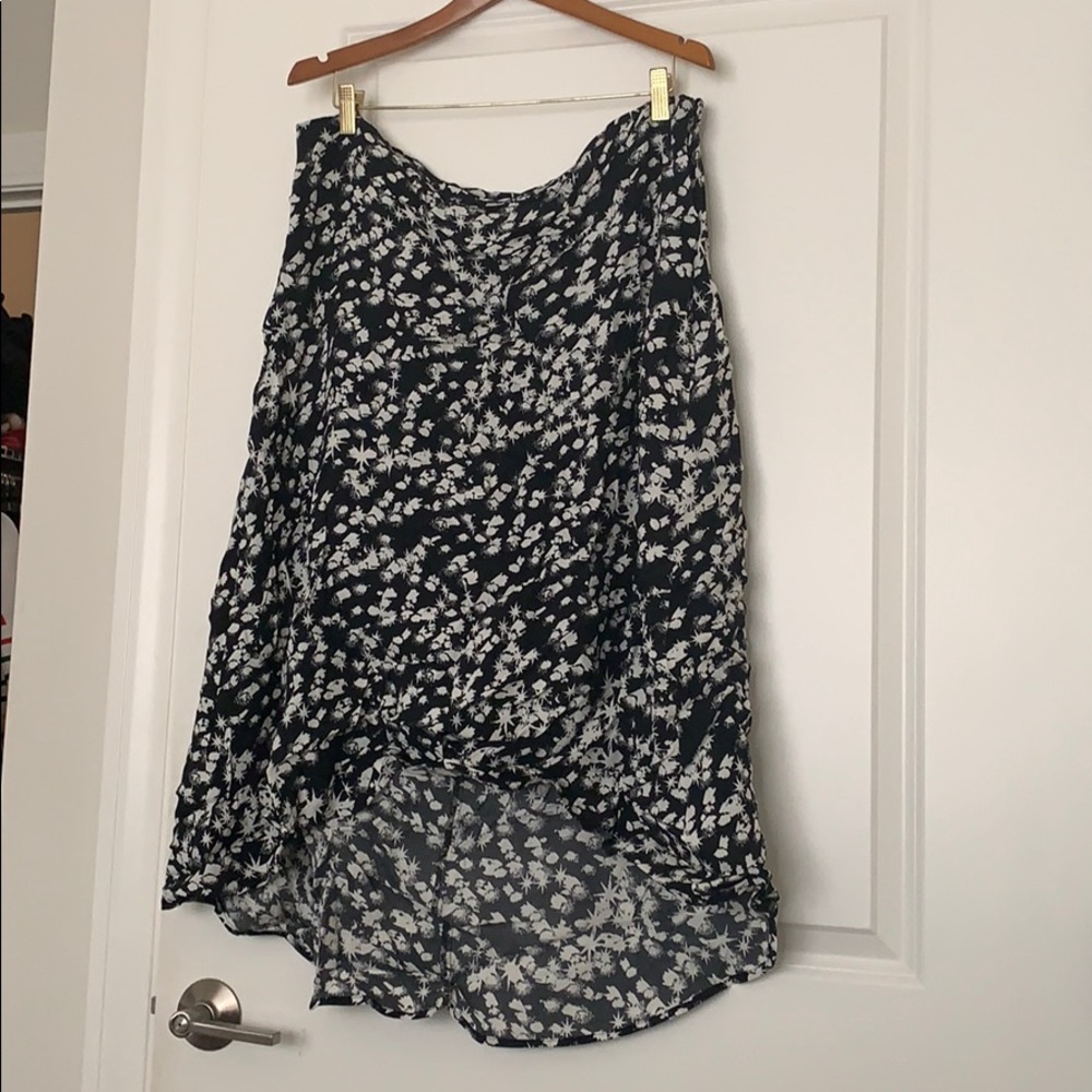 Leith High-low skirt